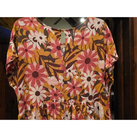 LuLaRoe Floral Dress – Size Medium – Mustard/Pink Retro Print - Picture 3 of 5